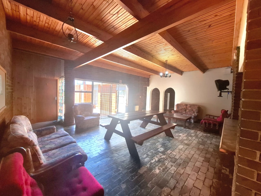 10 Bedroom Property for Sale in Universitas Free State